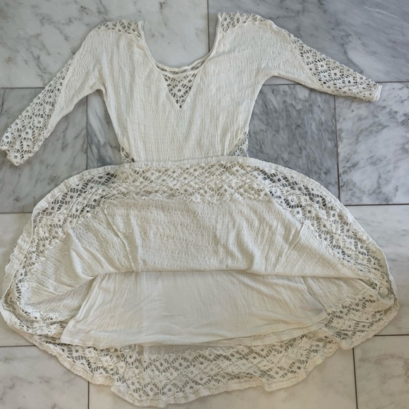 Free People, XS, women’s crochet and knit flared long sleeve boho mini dress EUC - Picture 6 of 11